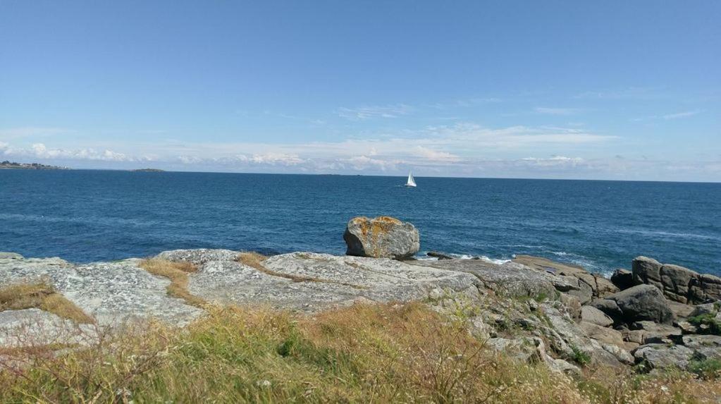 À moins de 100 mètres de la mer a la pointe de Trevignon Trégunc Esterno foto